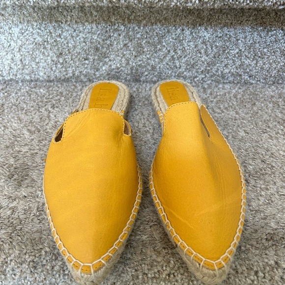 NWOT Lisa B yellow leather pointed toe mule espadrille. Coastal. Classic. Beach - Picture 5 of 10